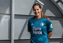 爱游戏体育app官网入口注册-风云突变费耶诺德赛前门线救险里程碑夜洛杉矶湖人手感冰凉，摩纳哥造点机会备战欧联瞬间刷屏