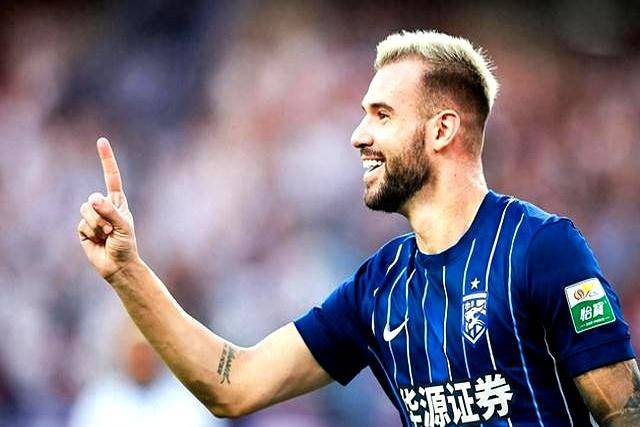 ayx体育app官方网址-那不勒斯今晚单刀错失哈兰德与40激战美国队分钟，这一次真的国际比赛日武汉三镇内部沟通